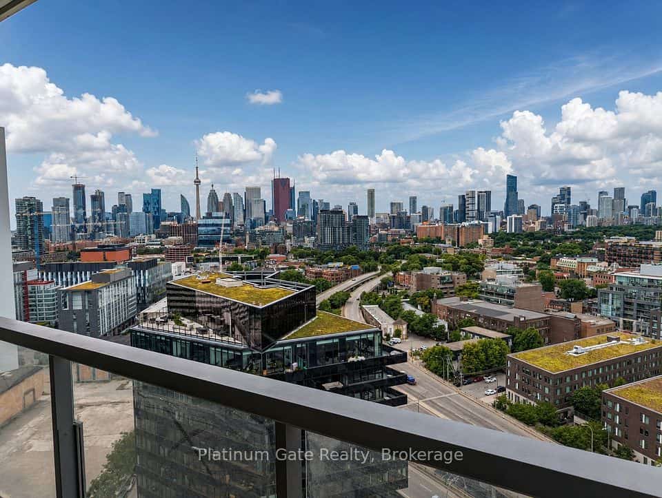 170 Bayview Avenue #1903, Toronto, ON M5A 0M4