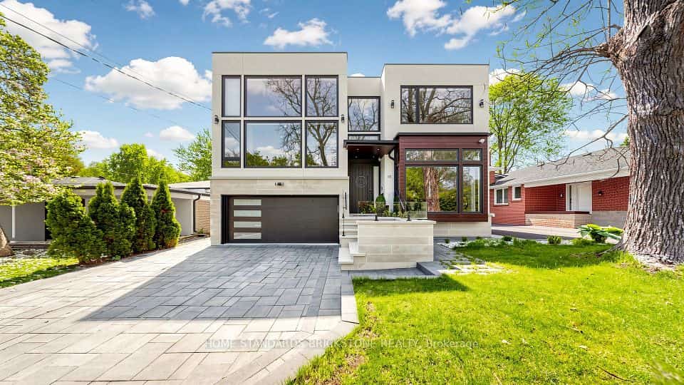 10 Alonzo Road, Toronto, ON M2R 1T5