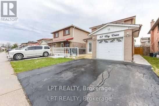 67 Kay Drive, Toronto, ON M9V 4X8