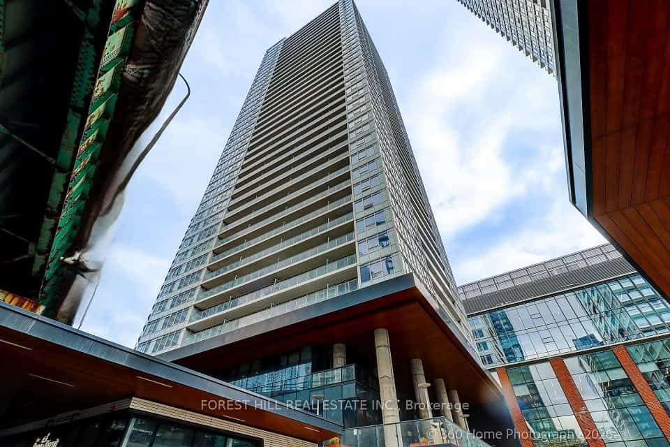 17 Bathurst Street #1215, Toronto, ON M5V 0N1