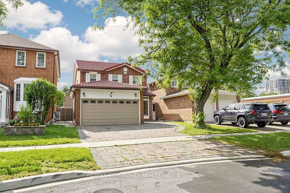 14 Presidents Court, Toronto, ON M1V 3E8