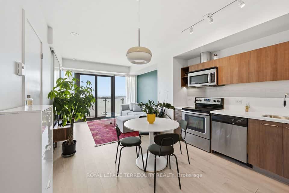 70 Distillery Lane #2107, Toronto, ON M5A 0E3