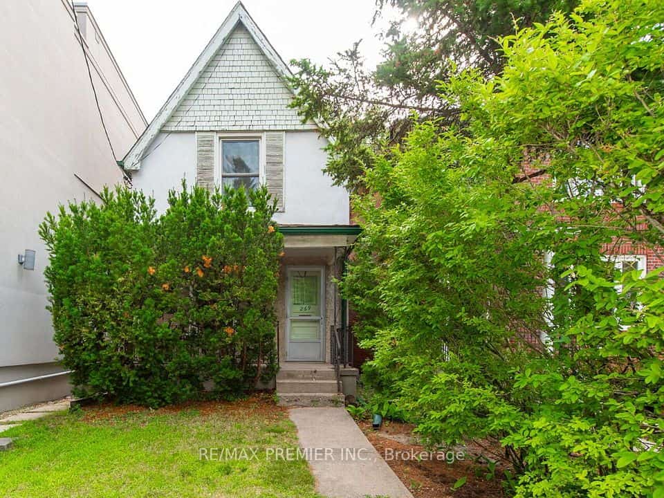 269 Windermere Avenue, Toronto, ON M6S 3K4