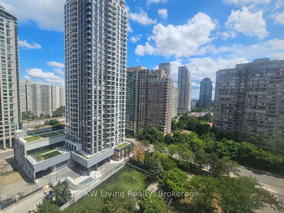 265 Enfield Place #1502, Mississauga, ON L5B 3Y7