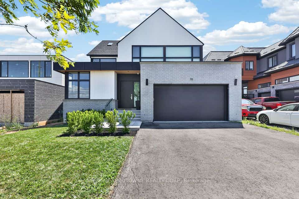 70 Upper Mount Albion Road, Hamilton, ON L8J 2S1