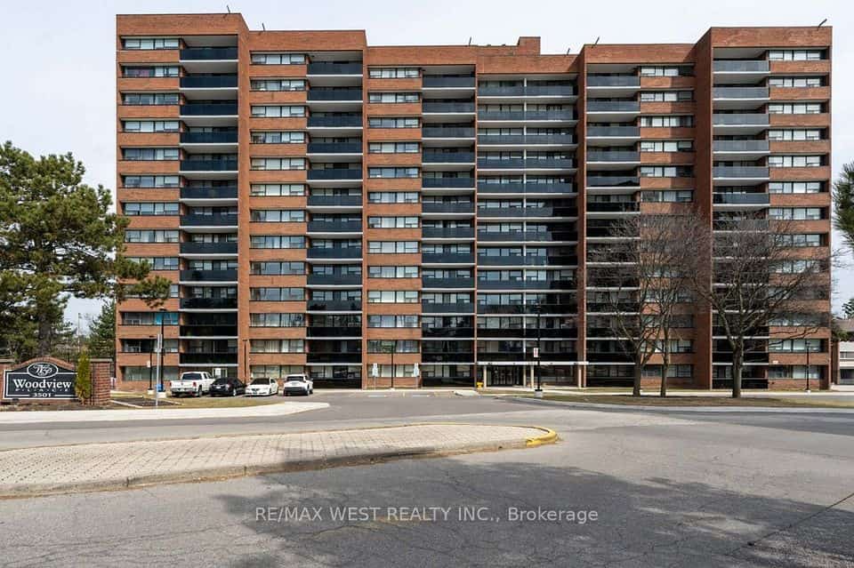3501 Glen Erin Drive, Mississauga