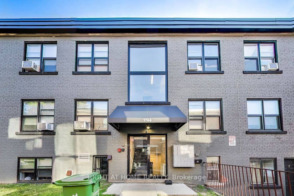 1738 Wilson Avenue, Toronto