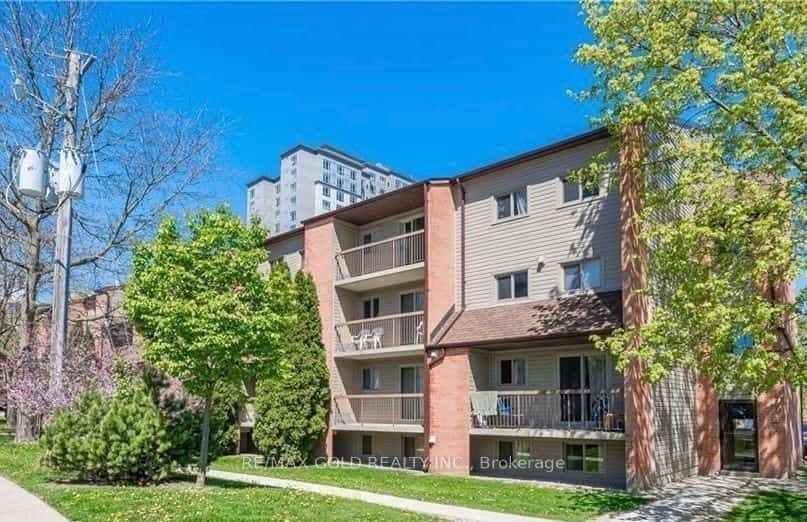 30 Hickory Street #111, Waterloo, ON N2J 4L4