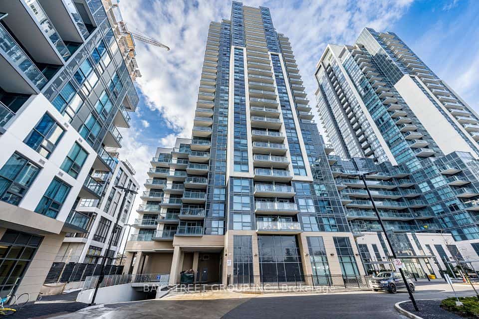 20 Meadowglen Place #222, Toronto, ON M1G 0A9