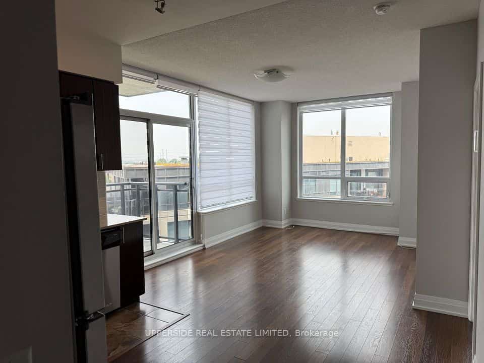 85 North Park Road #512, Vaughan, ON L4J 9G1