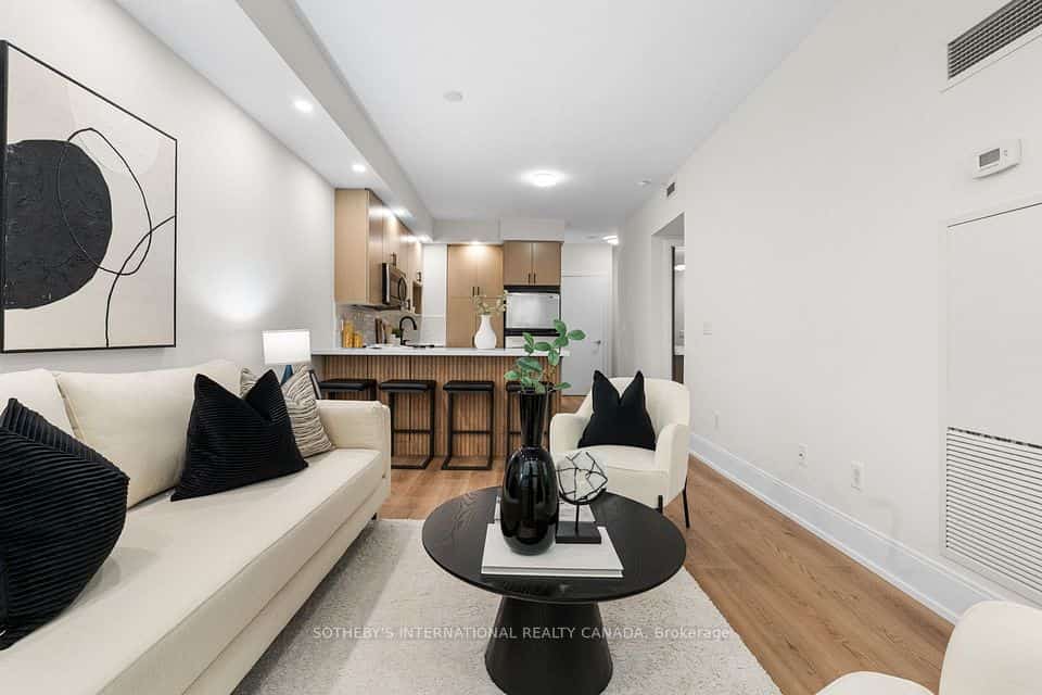 Accolade, Toronto