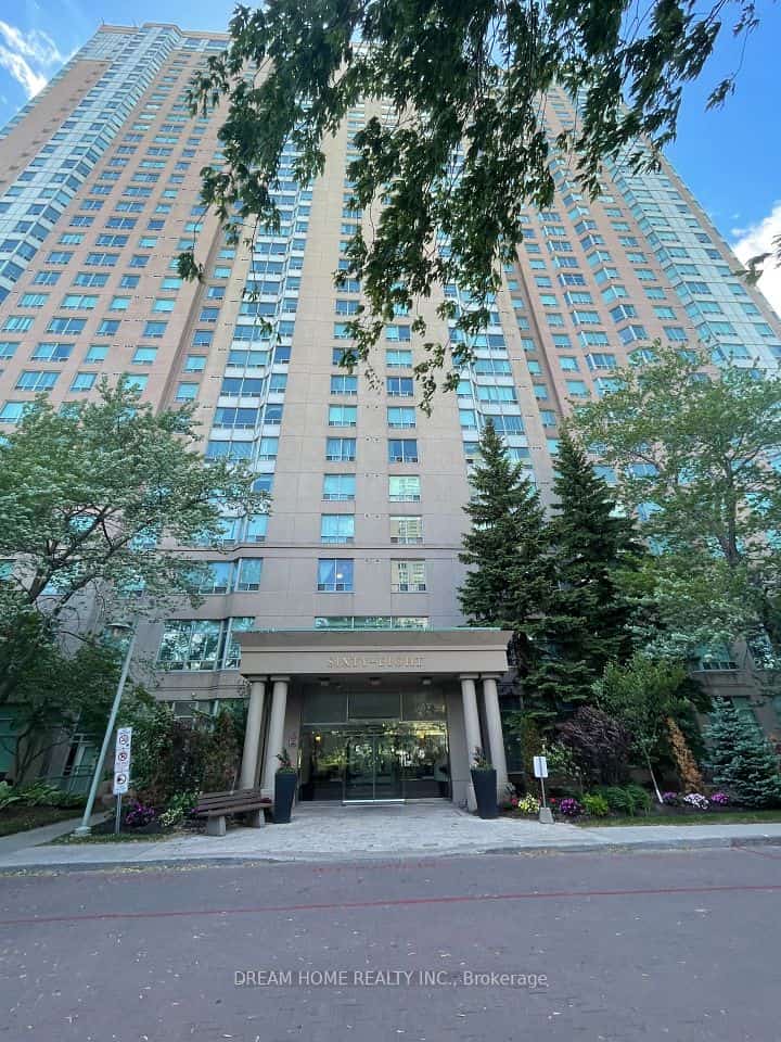 68 Corporate Drive #2323, Toronto, ON M1H 3H3