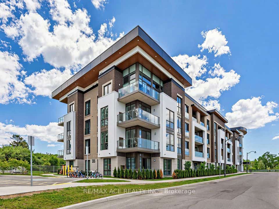 385 Arctic Red Drive N #418, Oshawa, ON L1L 0W9