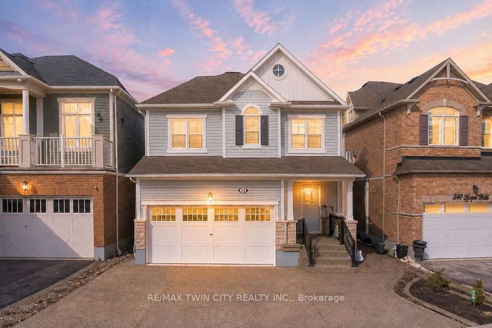 334 Apple Hill Crescent, Kitchener, ON N2R 0E5
