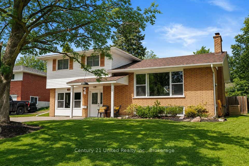 1277 Olympus Avenue, Peterborough, ON K9H 6V9