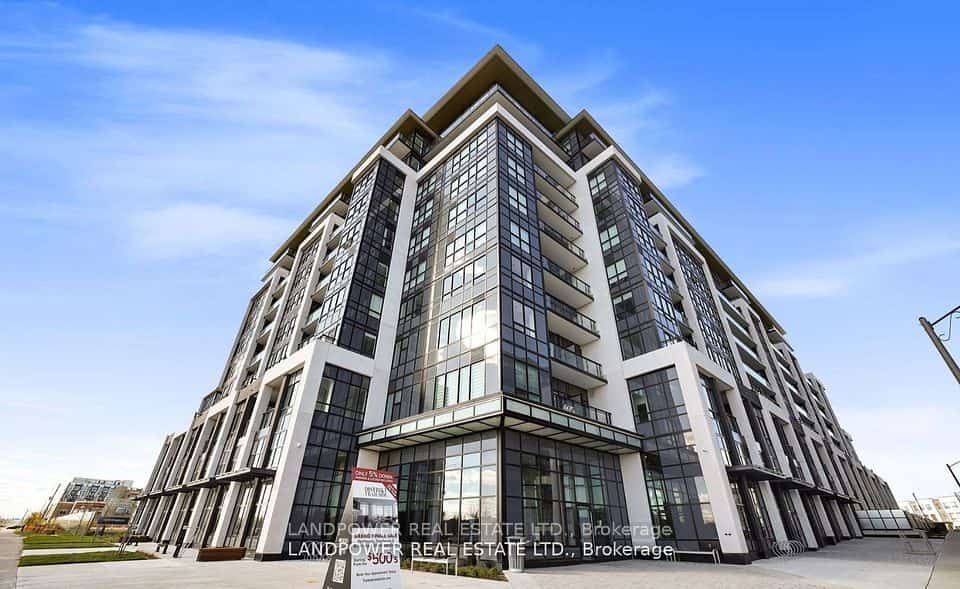 405 Dundas Street W, Oakville