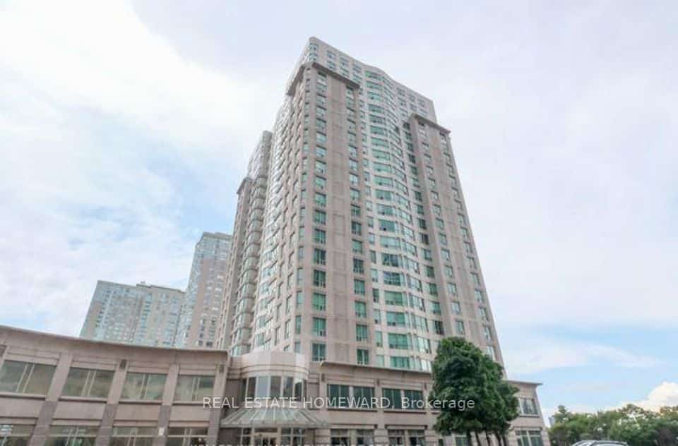 18 Lee Centre Drive, Toronto, ON M1H 3H5