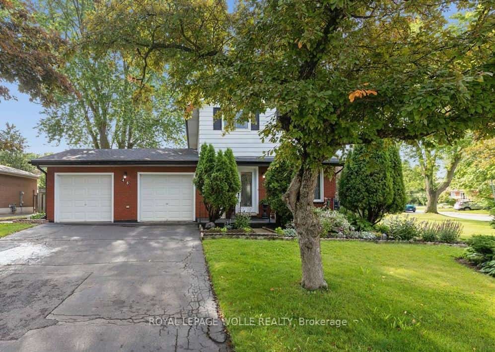 45 Arrowhead Crescent, Kitchener, ON N2P 1C1