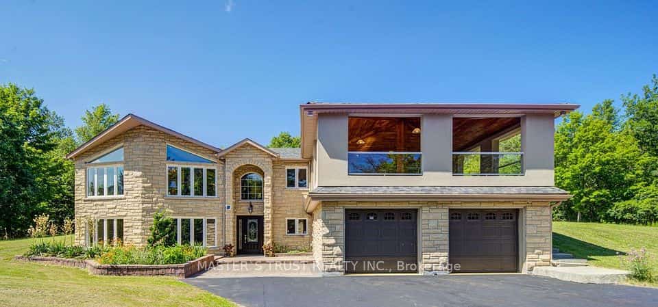 3896 St John's Side Road, Whitchurch-Stouffville, ON L4A 2P1