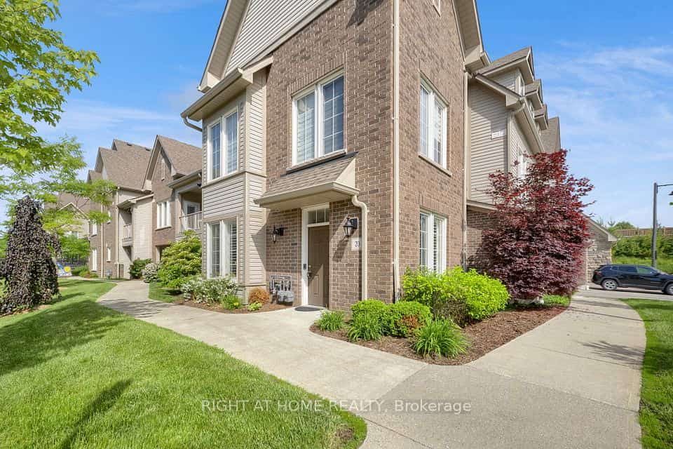 1430 Gord Vinson Avenue #20, Clarington, ON L1E 0J6