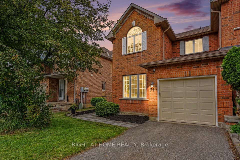 35 Malta Avenue #34, Brampton, ON L6Y 5B4