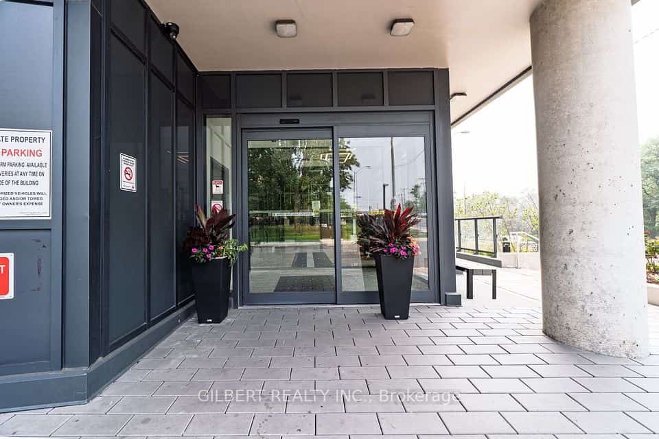 1461 Lawrence Avenue W #1810, Toronto, ON M6L 0A6