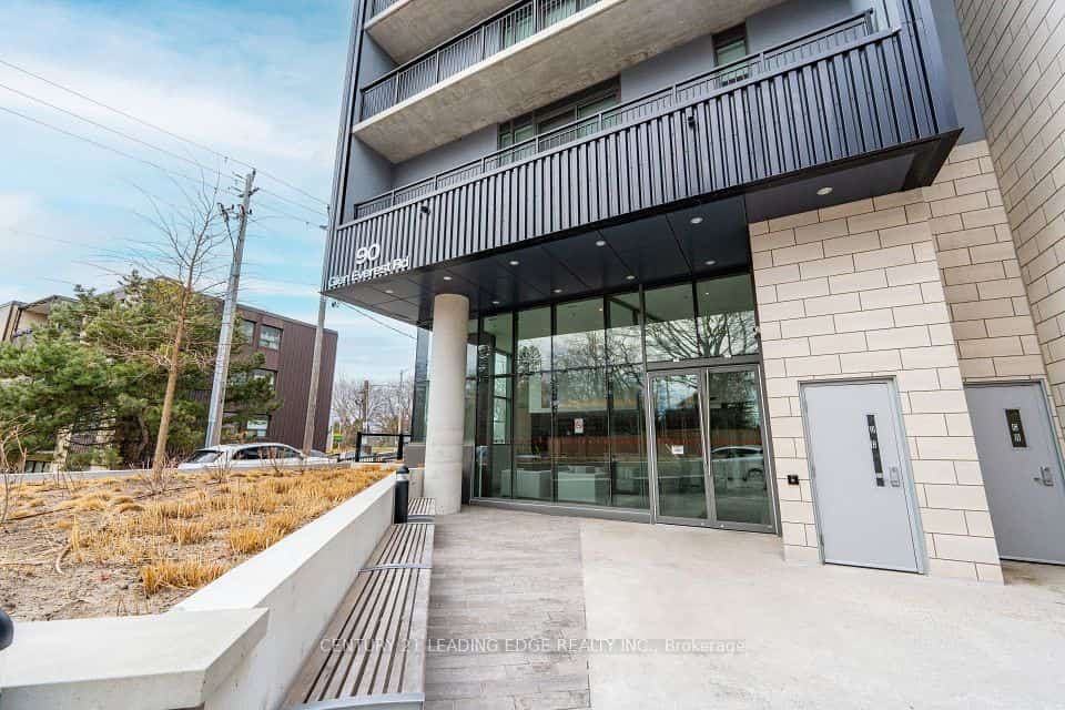 90 Glen Everest Road #301, Toronto, ON M1N 0C3