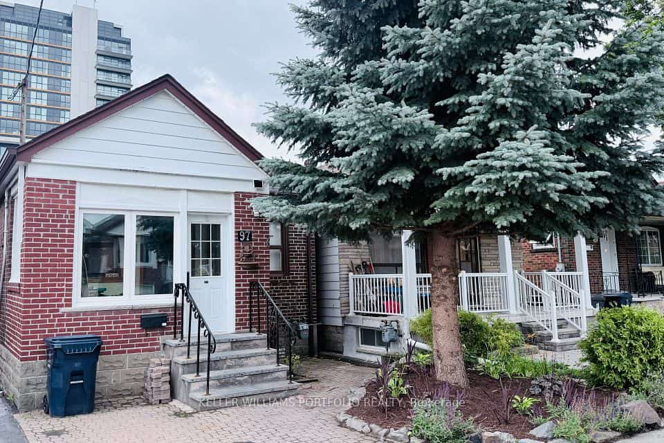 97 Livingstone Avenue, Toronto, ON M6E 2L7