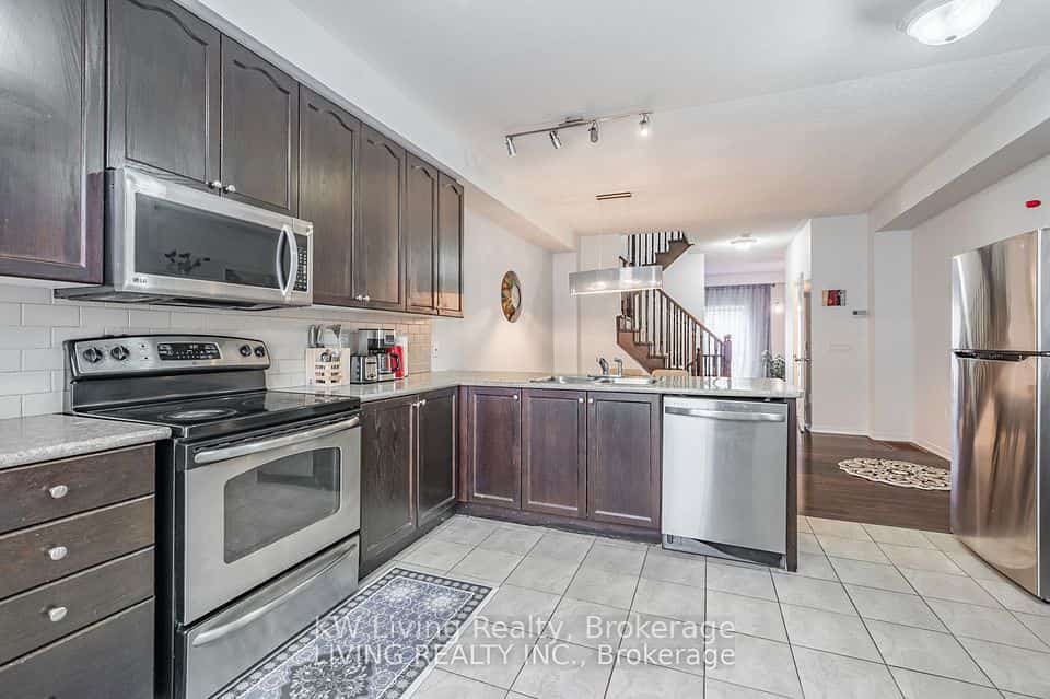6625 Falconer Drive #25, Mississauga, ON L5N 0C7