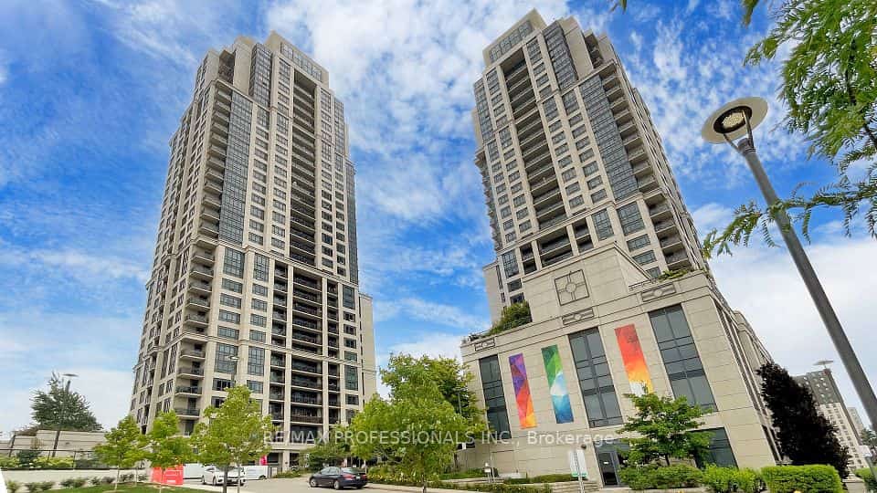 2 Eva Road #822, Toronto, ON M9C 0A9
