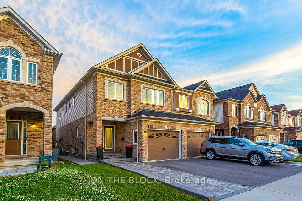125 Leney Street, Ajax, ON L1Z 0T6