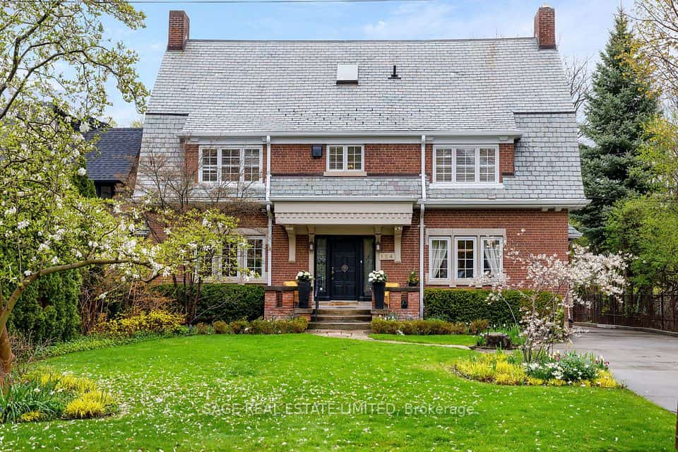 124 Blythwood Road, Toronto, ON M4N 1A4