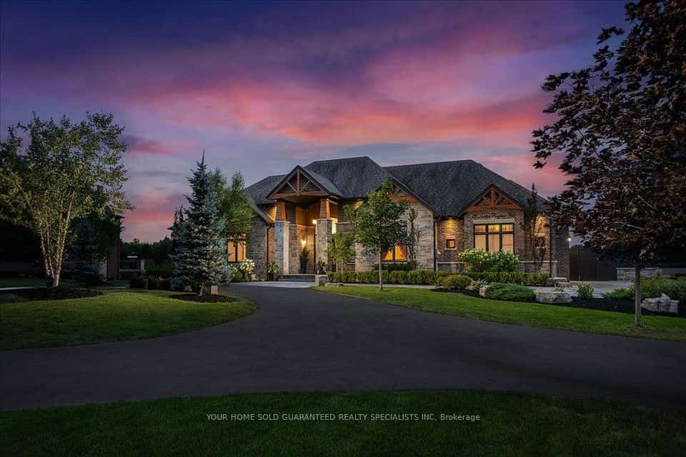 13 Doctor Reynar Road, Caledon, ON L7E 4H3