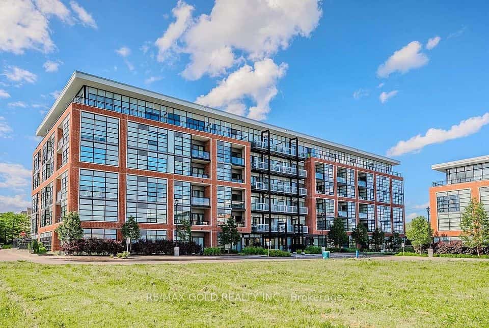 15 Prince Albert Boulevard #216, Kitchener, ON N2H 0C2