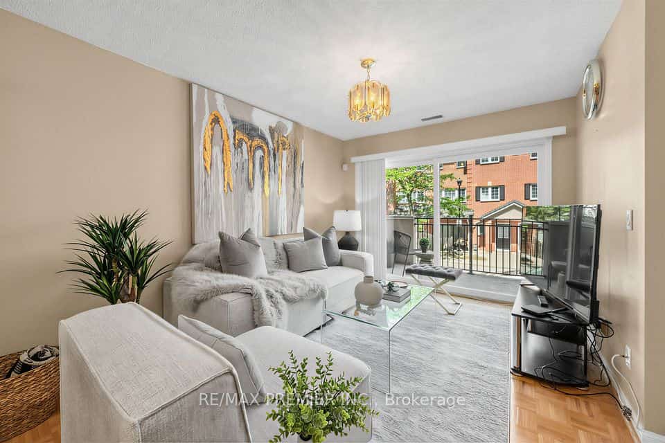 1400 The Esplanade N #602, Pickering, ON L1V 6V2