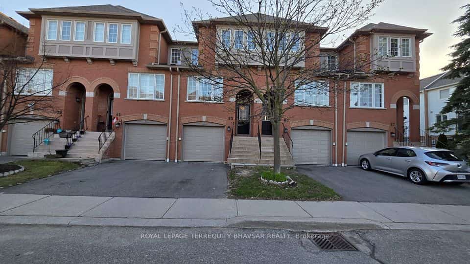 5030 Heatherleigh Avenue #83, Mississauga, ON L5V 2G7