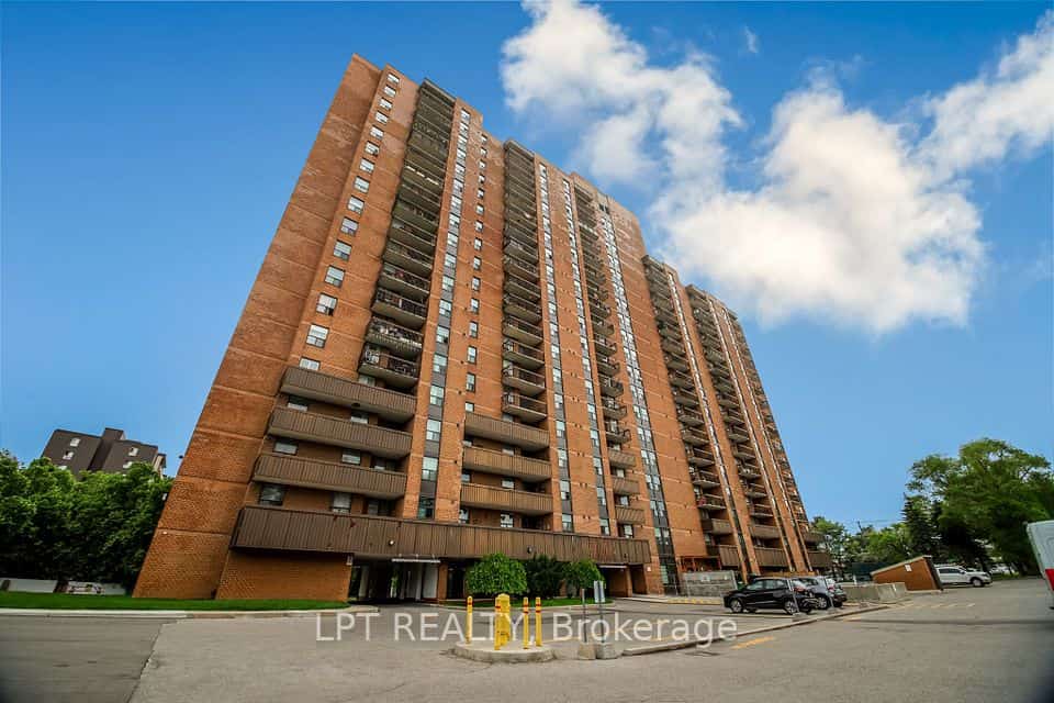 Morningside Estates, Toronto