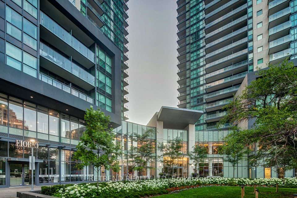 5168 yonge Street #1209, Toronto, ON M2N 0G1