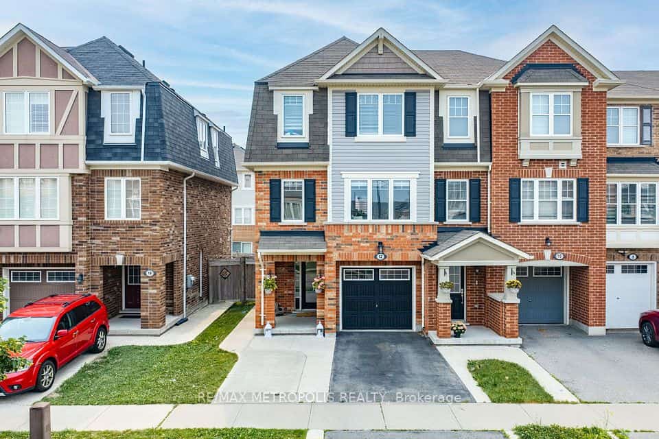 12 AFFLECK Road, Brampton, ON L7A 3Y8