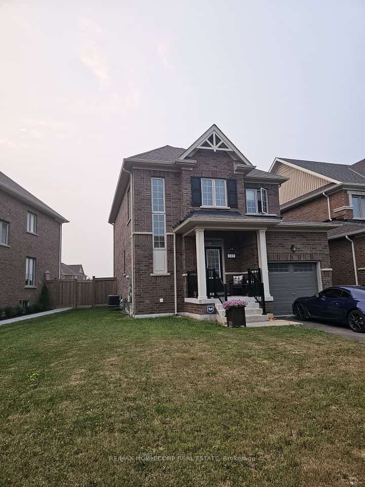137 Casserley Crescent, New Tecumseth, ON L0G 1W0
