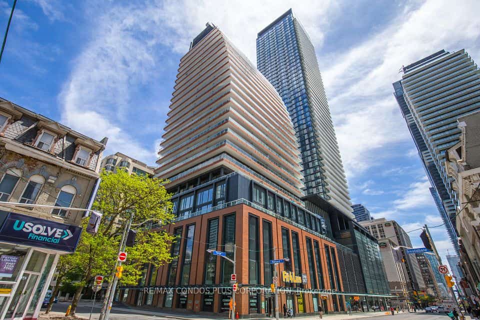 18 Maitland Terrace #1706, Toronto, ON M4Y 0H2
