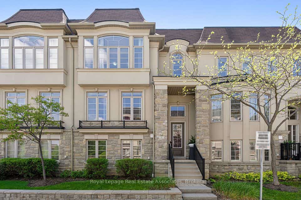 4135 Shipp Drive NE #20, Mississauga, ON L4Z 0A7