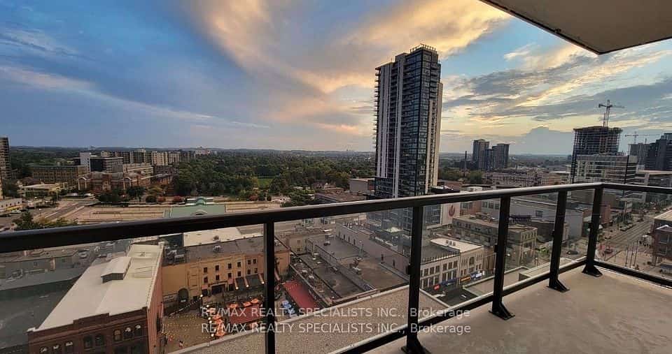 55 Duke Street #1508, Kitchener, ON N2G 1A6