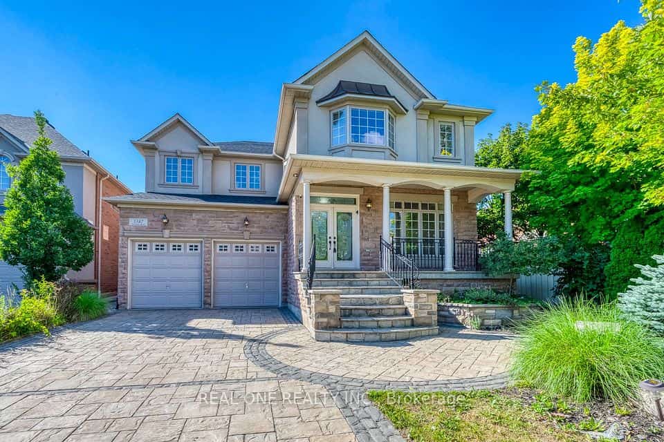 1387 Ferncrest Road, Oakville, ON L6H 7W2