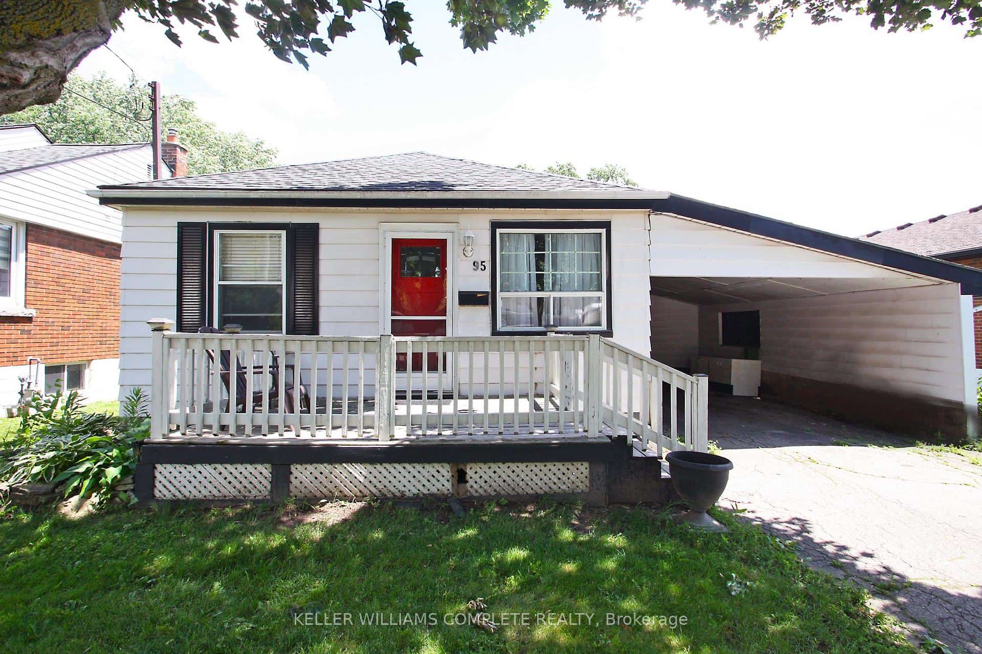 95 Dana Drive, Hamilton, ON L9A 3H9