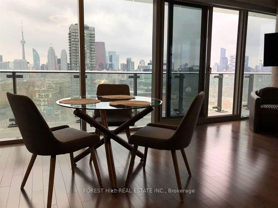 390 Cherry Street #1702, Toronto, ON M5A 3L1