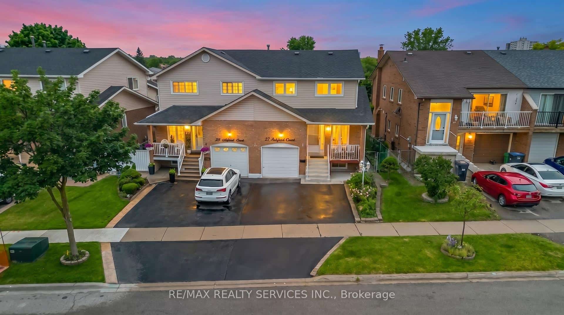 27 Ashford Court, Brampton, ON L6V 3E2
