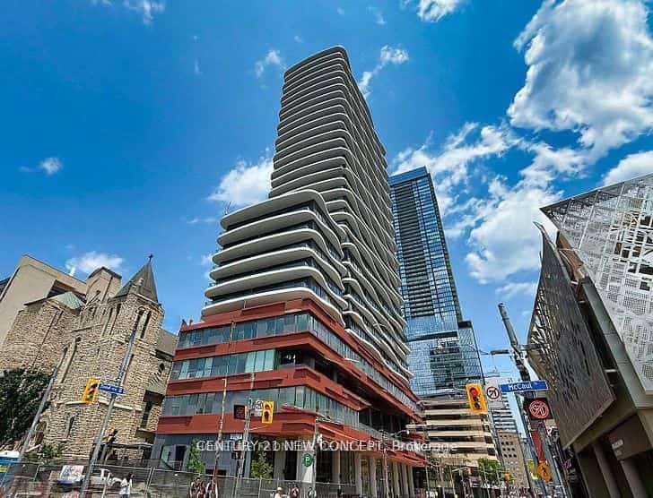 280 Dundas Street W #2112, Toronto, ON M5T 0E3
