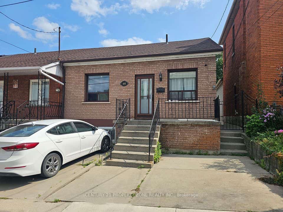 188 Hess Street N, Hamilton, ON L8R 2T4