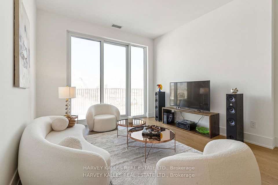155 Merchants' Wharf Avenue #701, Toronto, ON M5A 0Y4
